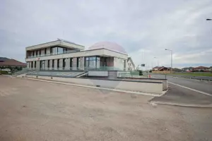 De închiriat clădire de birouri în zona Nicolae Grigorescu - imagine 20