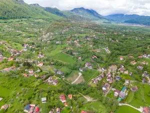 Teren de vânzare cu potențial turistic–Predeluț,comuna Bran - imagine 8