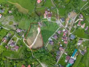 Teren de vânzare cu potențial turistic–Predeluț, com.Bran, jud.Brașov