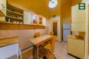 Apartament cu 3 camere și garaj - Zonă Ultracentrală - Arad - imagine 7