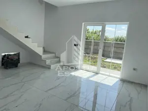 Duplex P+ E, in Sanandrei