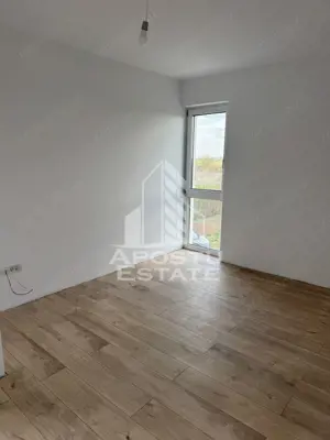 Duplex  modern despartit prin camera tehnica - imagine 7