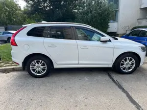 Vând Volvo XC 60 - imagine 2