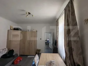 Casa de vanzare, cu curte comuna, 2 camere, 54 mp, zona Clujana - imagine 5