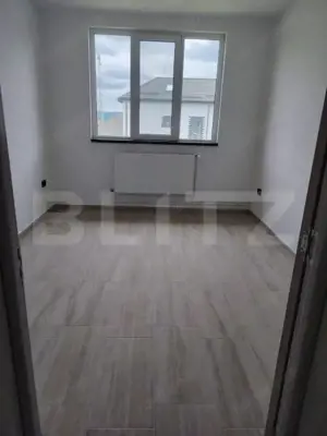 Casa de vanzare, cu 6 camere, 288 mp, zona Voinesti - imagine 8