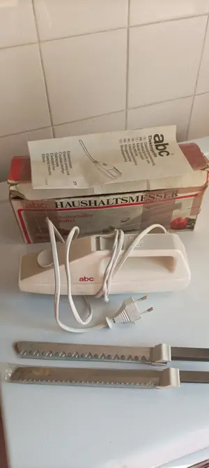 Feliator  cuțit electric pt. pâine mezeluri 