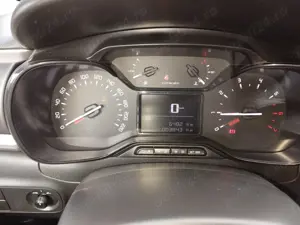 Vand sau schimb Citroen C3 2024 cu 3800 de Km - imagine 9