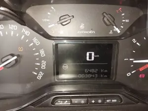 Vand sau schimb Citroen C3 2024 cu 3800 de Km - imagine 8