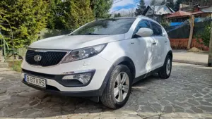 Vând kia sportage Platinium 4x4 full - imagine 2