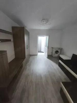 Garsoniera de vanzare zona CET, MOBILATA UTILATA - imagine 4