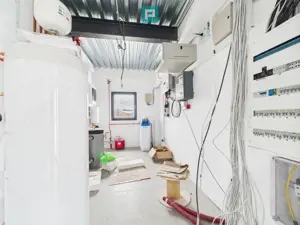 Hală Modernă, în zona Aeroport – 949 mp Utili - imagine 8