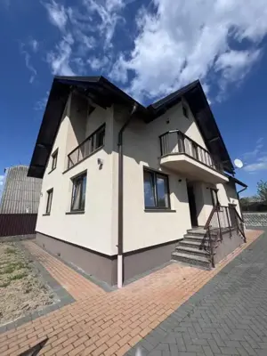 Casa individuala cu 5 camere, 450mp teren, Satu Mare - imagine 2