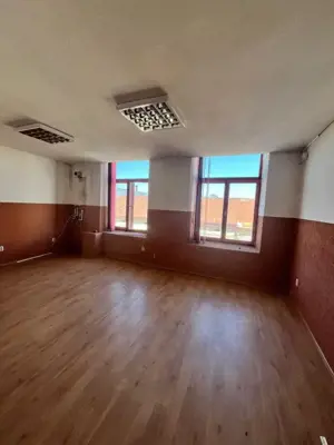 Spatiu comercial,  ultracentral , Radauti! - imagine 2