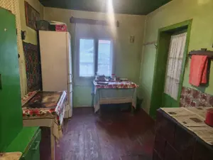 2 Case + 1600 mp Teren, zona centrala Balinesti, Siret - imagine 13