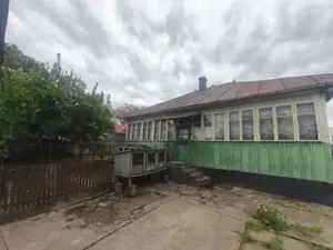 2 Case + 1600 mp Teren, zona centrala Balinesti, Siret - imagine 5