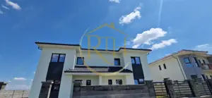 De vânzare - Duplex 5 camere  Mosnita Noua , comision ,,0''