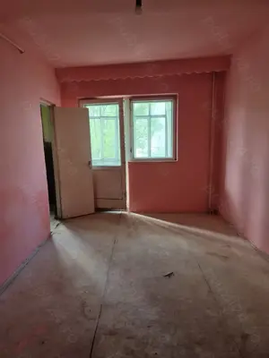 Garsoniera de vânzare  - imagine 9