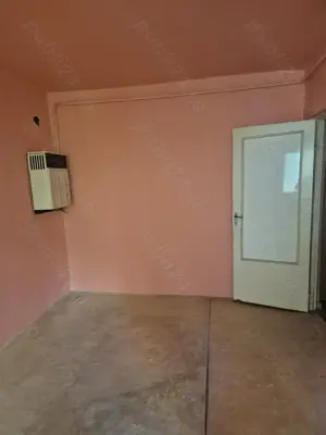 Garsoniera de vânzare  - imagine 7