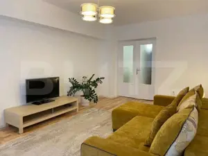 Apartament cu 2 camere, 68 mp, renovat complet, zona Unirii