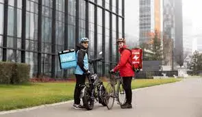 Livratori Wolt  - imagine 2