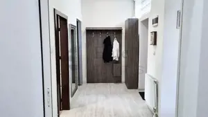 Apartament central cu 3 camere de vanzare in Oradea - imagine 9