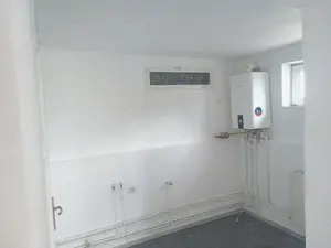 vand casa, curte, spalatorie auto, tarc, magazin  - imagine 6