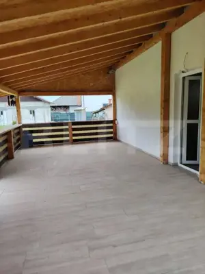 Casa de vanzare, cu 6 camere, 288 mp, zona Voinesti - imagine 18