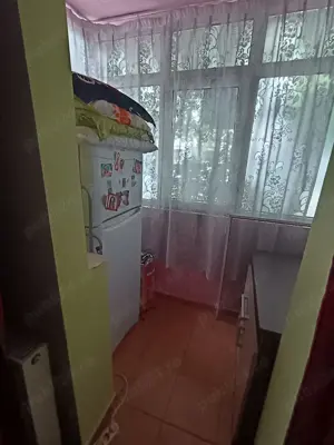 Apartament parter cu balcon - imagine 8