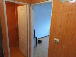 Garsoniera Sector 4 - Oltenitei /10 min mers Metrou Aparatorii Patriei - imagine 5