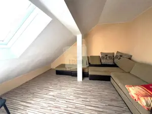 Apartament 4 camere 89 mp utili si balcon pe Semaforului - imagine 8 Apartament 4 camere 89 mp utili si balcon pe Semaforului - imagine 8