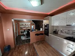 Palat P+1+M, 300mp construiti ,TOTUL NOU  Chercea Mobilat tot NOU ! - imagine 5 Palat P+1+M, 300mp construiti ,TOTUL NOU  Chercea Mobilat tot NOU ! - imagine 5