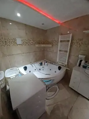 Palat P+1+M, 300mp construiti ,TOTUL NOU  Chercea Mobilat tot NOU ! - imagine 6 Palat P+1+M, 300mp construiti ,TOTUL NOU  Chercea Mobilat tot NOU ! - imagine 6