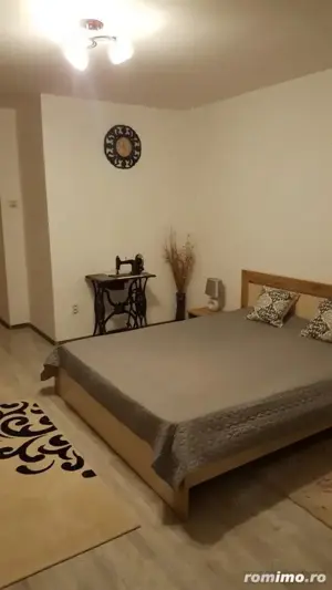 de inchiriat o camera Girocului  - imagine 2