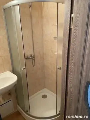 Inchiriez apartament cu o camera in Complexul Studentesc  - imagine 4