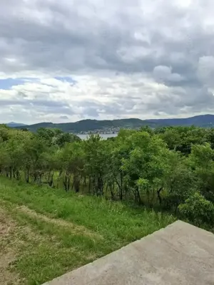 Superbă casă cu teren ,garaj !!