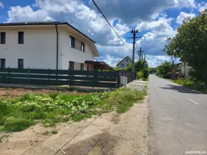 Proprietar vând teren intravilan