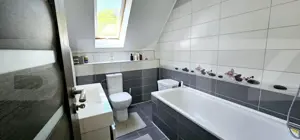 Casa exclusivista in zona Evergreen, Sfantu Gheorghe - imagine 9