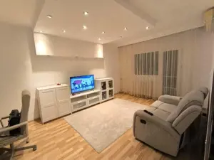 Apartament Luminos, 2 camere, Parcul Tineretului. Parcare. - imagine 9