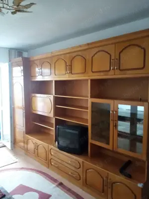 Ofer spre inchiriere apartament doua camere zona piata aurora - imagine 3