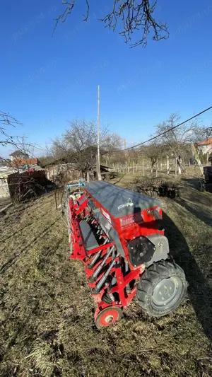 Vand semanatoare - pret usor negociabil