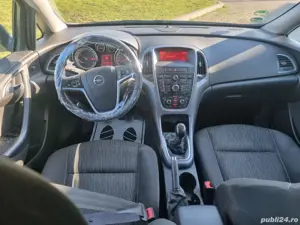 Vând Opel astra J 1.6 CDTI   140 CP   An 2014    - imagine 4