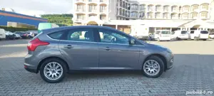 Ford Focus Titanium   2011  1.6 Benzina Motor Clasic - imagine 9