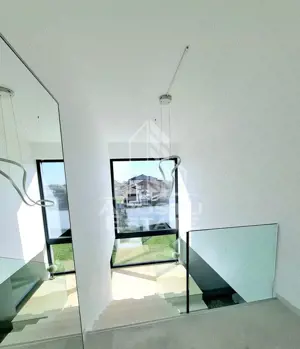 Casa spectaculoasa. Design deosebit. Pozitie centrala. La 5 min de M City. - imagine 3