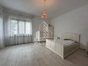 Apartament 3 camere open space, renovat, cu garaj in zona Medicinei - imagine 5