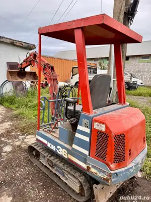 Vand Miniexcavator Kubota KH 36 - imagine 8 Vand Miniexcavator Kubota KH 36 - imagine 8