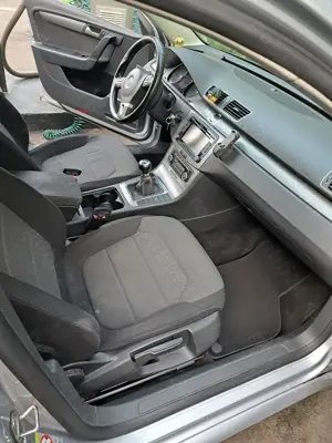 De vanzare Passat B7 - imagine 2