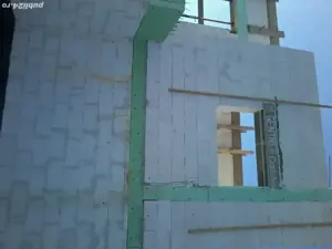 Meseriași  în constructii - imagine 3