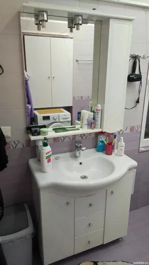 vând apartament 2 camere central - imagine 2