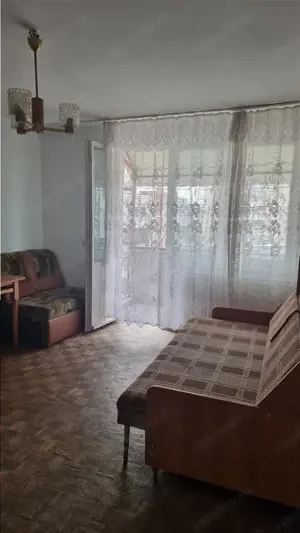 Apartament 2 camere, zona centrala - imagine 2