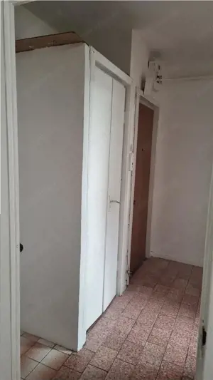 Apartament 2 camere, zona centrala - imagine 5